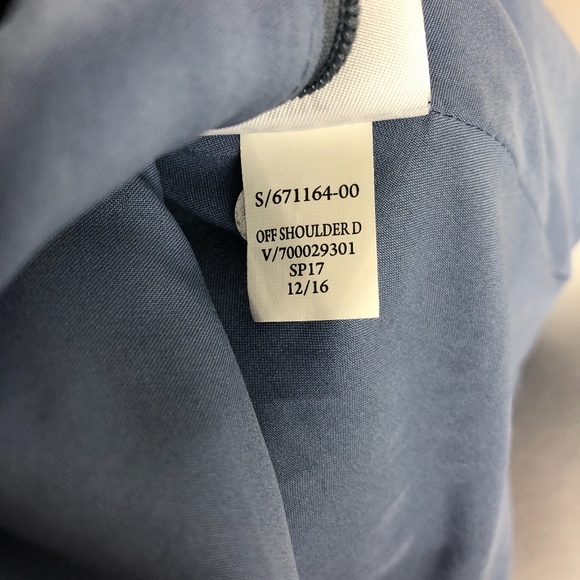 Banana Republic Off Shoulder Chambray Dress 10 - Picture 6 of 7